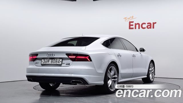 Audi A7 2016 — photo 2