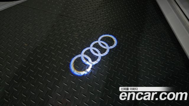 Audi A7 2016 — photo 28