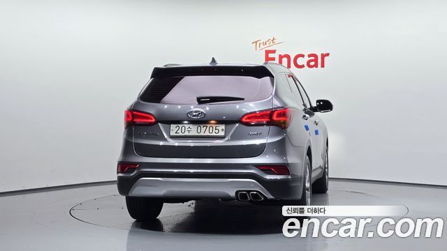 Hyundai Santafe 2016 — photo 4
