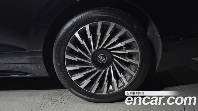 Hyundai Grandeur 2023 — photo 7