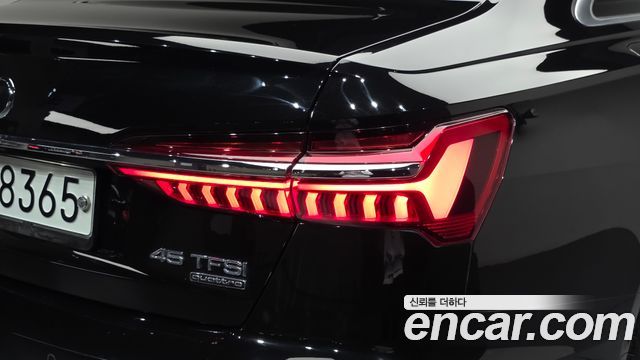 Audi A6 2020 — photo 9