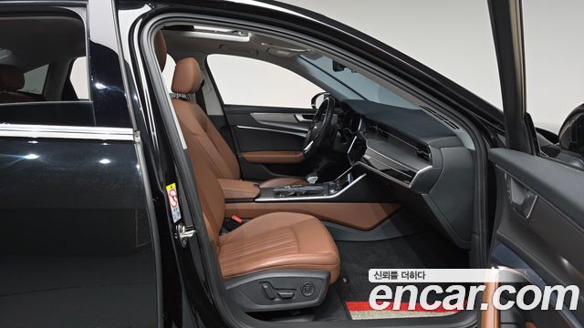 Audi A6 2020 — photo 16