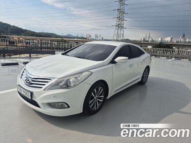 Hyundai Grandeur 2011 — photo 1