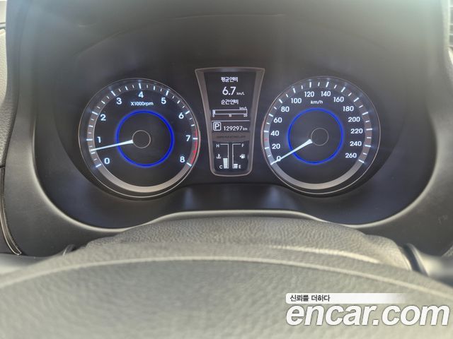 Hyundai Grandeur 2011 — photo 8