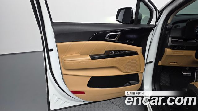 Kia Canival 2023 — photo 15