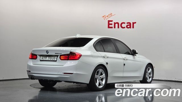 BMW 3-Series 2015 — photo 2