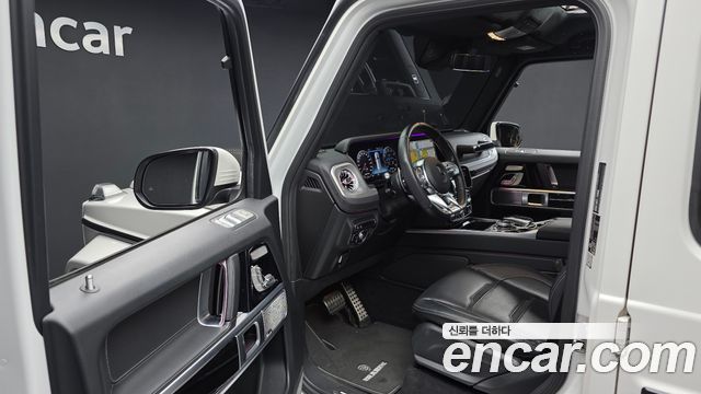 Mercedes-Benz G-Class 2021 — photo 10