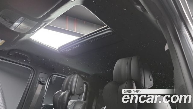 Mercedes-Benz G-Class 2021 — photo 16