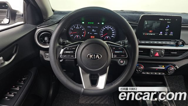 Kia K3 2019 — photo 18