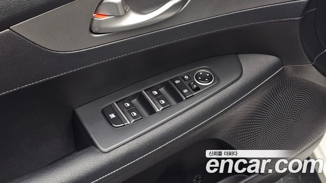 Kia K3 2019 — photo 24