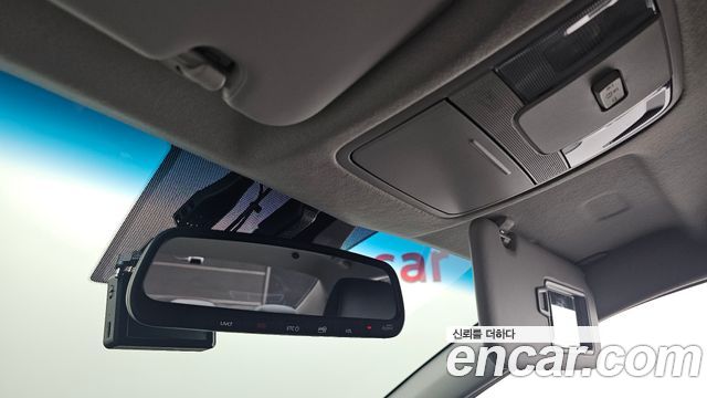 Kia K3 2019 — photo 25