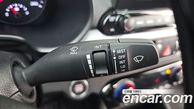 Kia K3 2019 — photo 29