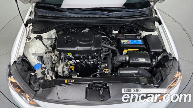 Hyundai AVANTE 2018 — photo 6