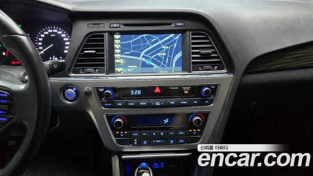 Hyundai Sonata 2017 — photo 14