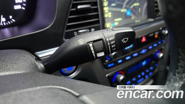 Hyundai Sonata 2017 — photo 17