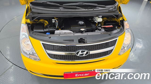 Hyundai Starex 2015 — photo 6