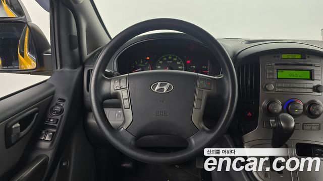 Hyundai Starex 2015 — photo 15
