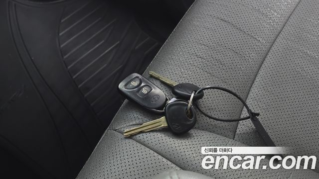 Hyundai Starex 2015 — photo 17