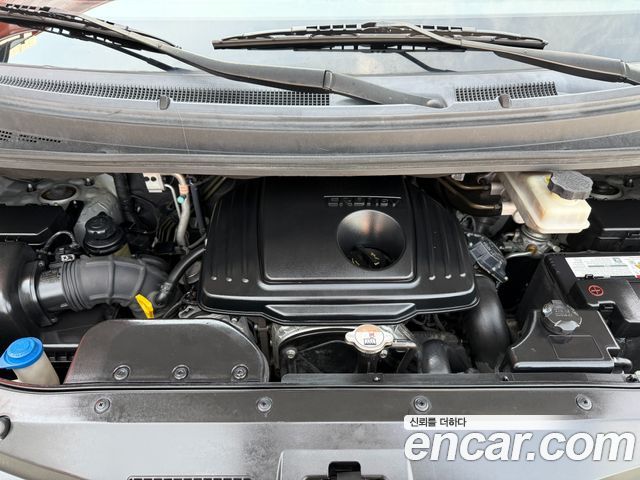 Hyundai Starex 2015 — photo 7