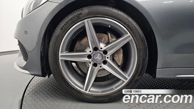 Mercedes-Benz C-Class 2017 — photo 5