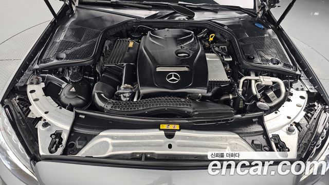 Mercedes-Benz C-Class 2017 — photo 6