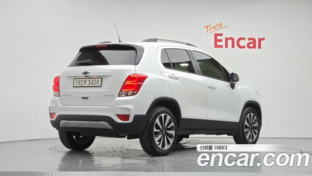 Chevrolet Korea Trax 2021 — photo 2