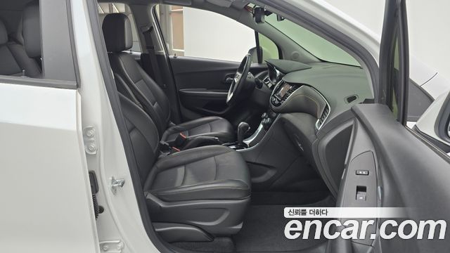 Chevrolet Korea Trax 2021 — photo 11
