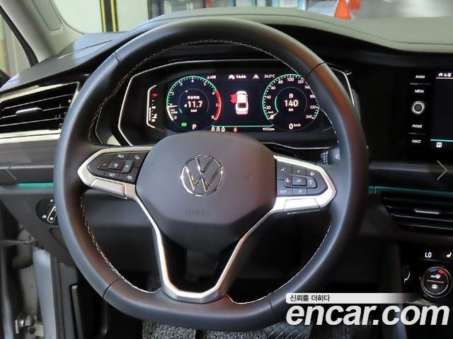 Volkswagen Jetta 2024 — photo 8