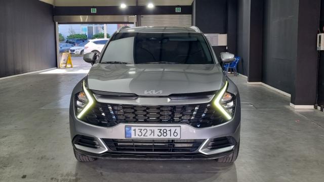 Kia Sportage 2023 — photo 3