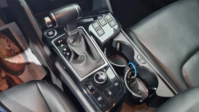 Kia Sportage 2023 — photo 10