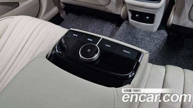 Kia K8 2025 — photo 35