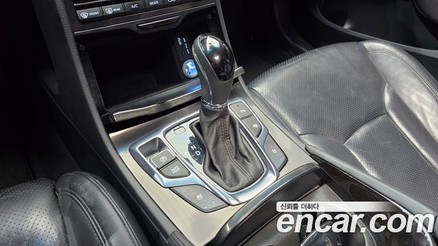 Hyundai Grandeur 2016 — photo 9