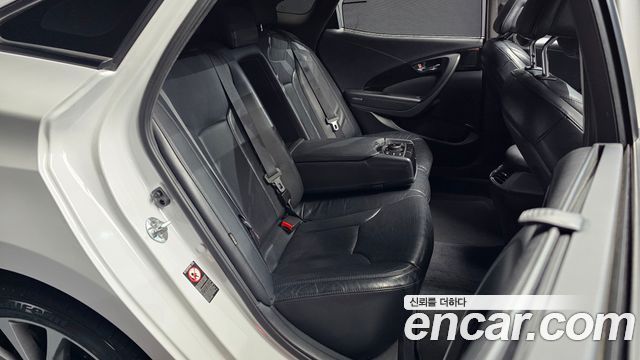 Hyundai Grandeur 2016 — photo 11