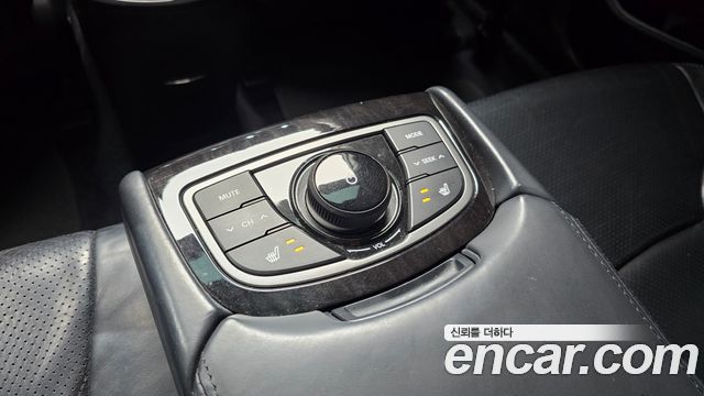 Hyundai Grandeur 2016 — photo 20