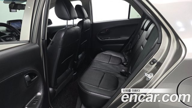 Kia morning 2014 — photo 17