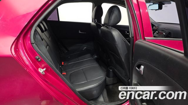Kia morning 2015 — photo 18