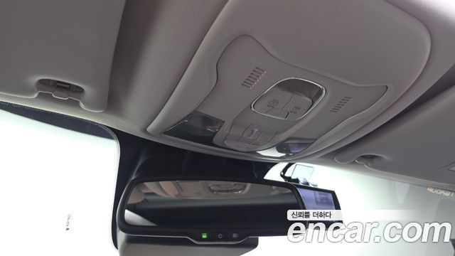 Jeep Renegade 2018 — photo 25