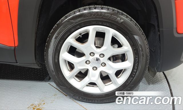 Jeep Renegade 2018 — photo 7