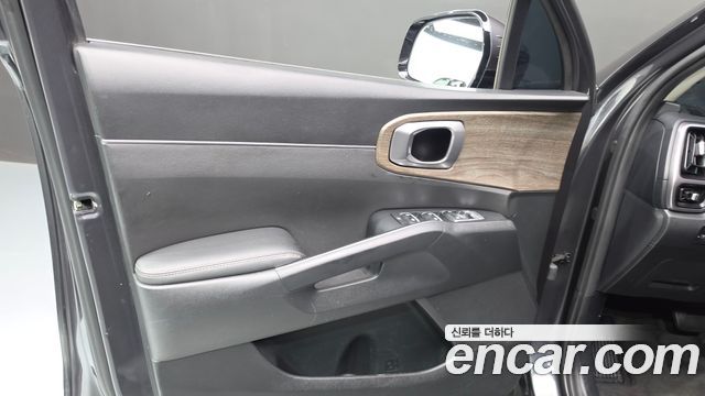 Kia Sorento 2022 — photo 14