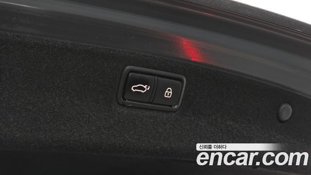 Genesis G80 2020 — photo 26