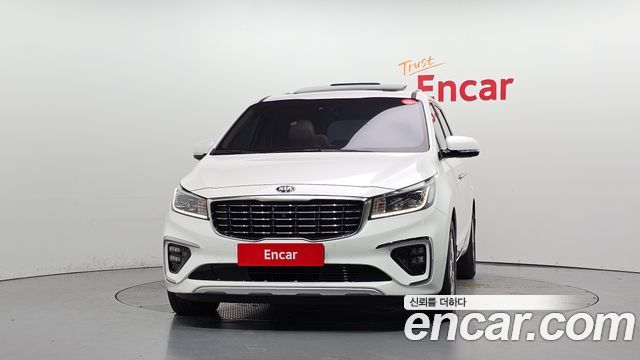 Kia Canival 2019 — photo 3