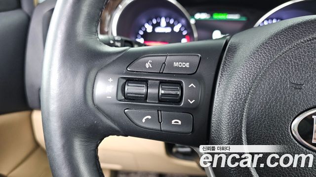 Kia Canival 2019 — photo 19