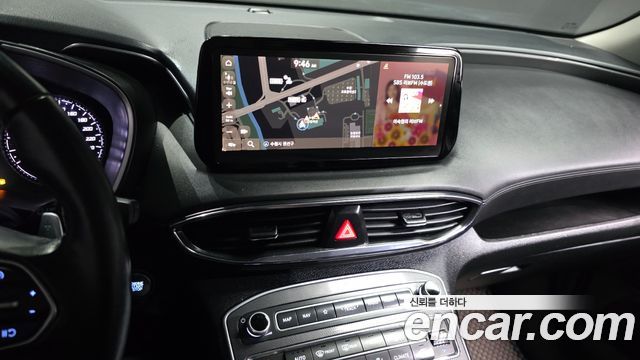 Hyundai Santafe 2022 — photo 20