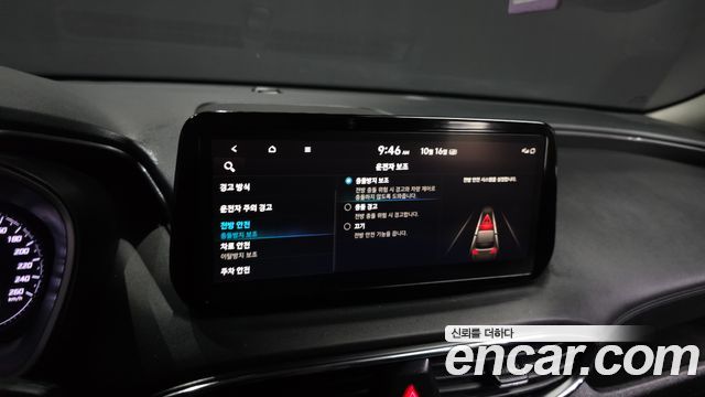 Hyundai Santafe 2022 — photo 22