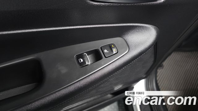 Hyundai Santafe 2022 — photo 25