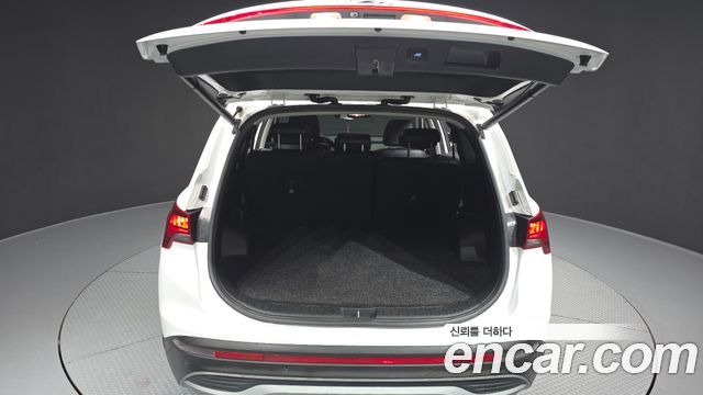 Hyundai Santafe 2022 — photo 26
