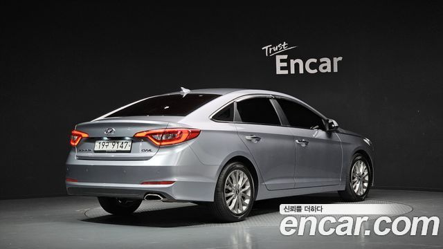 Hyundai Sonata 2015 — photo 2