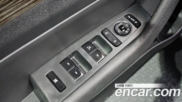 Hyundai Sonata 2015 — photo 18