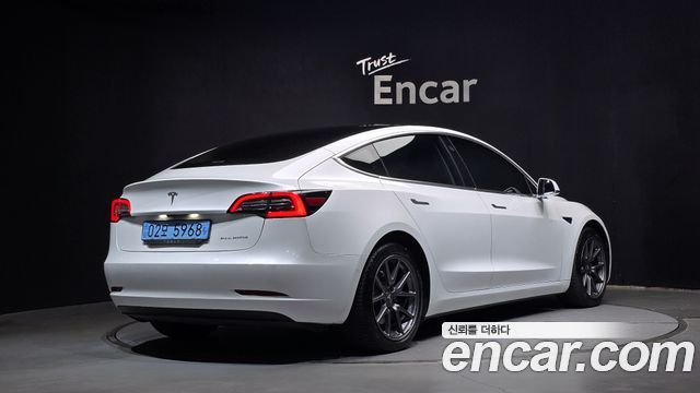 Tesla Model 3 2020 — photo 2