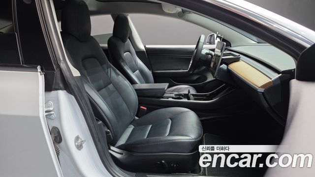 Tesla Model 3 2020 — photo 16